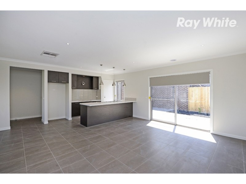 107 Cameron Parade, Bundoora VIC 3083