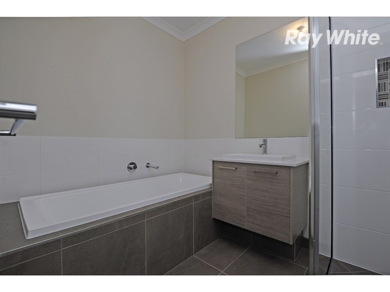 107 Cameron Parade, Bundoora VIC 3083