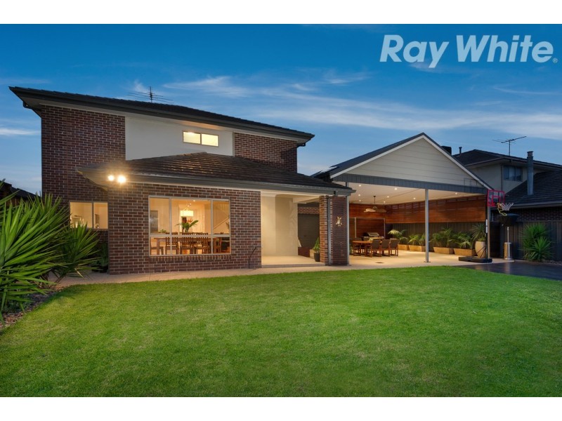 12 Hawkstowe Parade, South Morang VIC 3752