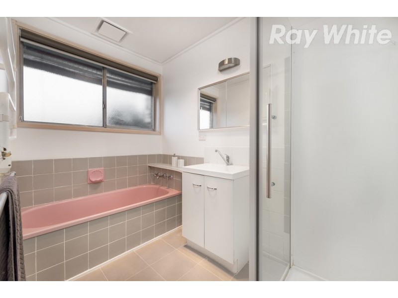 4 Athol Avenue, Bundoora VIC 3083