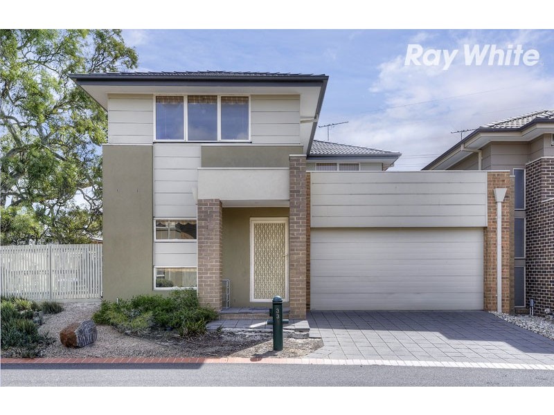 33 Bacchus Drive, Epping VIC 3076