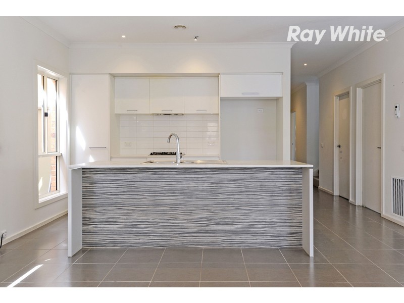 33 Bacchus Drive, Epping VIC 3076