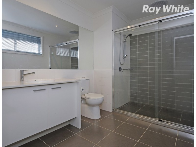 33 Bacchus Drive, Epping VIC 3076