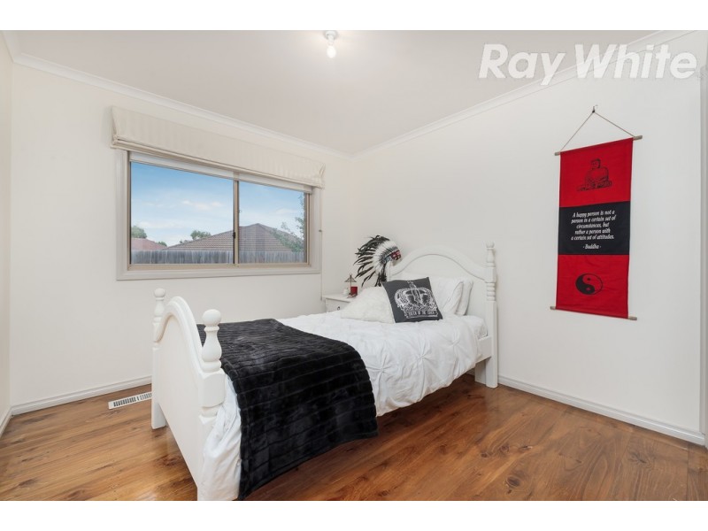 5 Bachli Close, Mill Park VIC 3082
