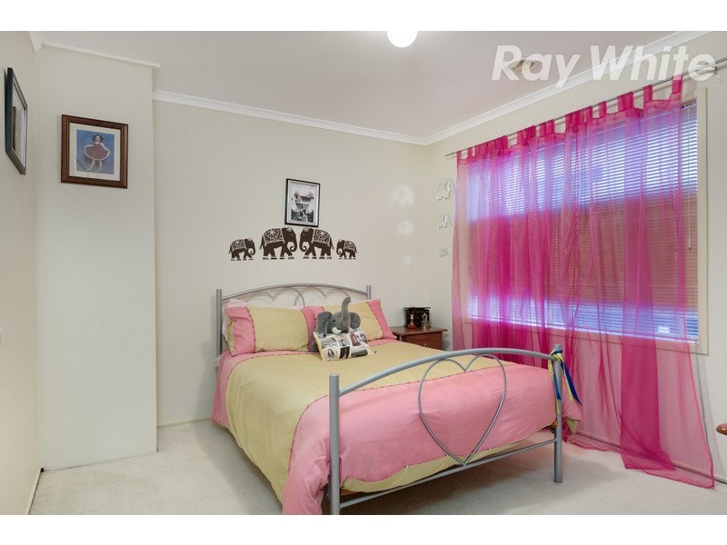 33 Hutchins Circuit, Bundoora VIC 3083