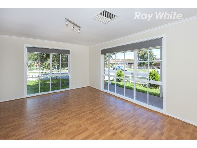 1 Bluegum Court, Mill Park VIC 3082
