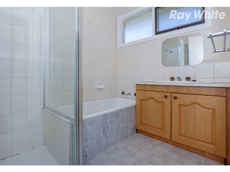 1 Bluegum Court, Mill Park VIC 3082