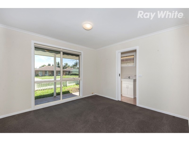 1 Bluegum Court, Mill Park VIC 3082
