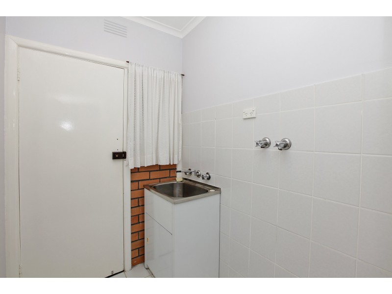 31 Bunker Avenue, Kingsbury VIC 3083