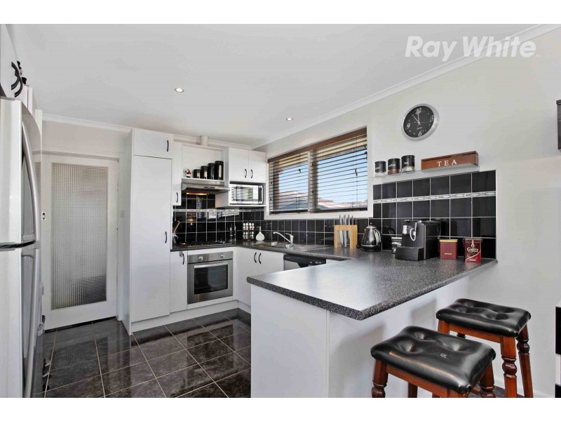 6 Dent Court, Thomastown VIC 3074