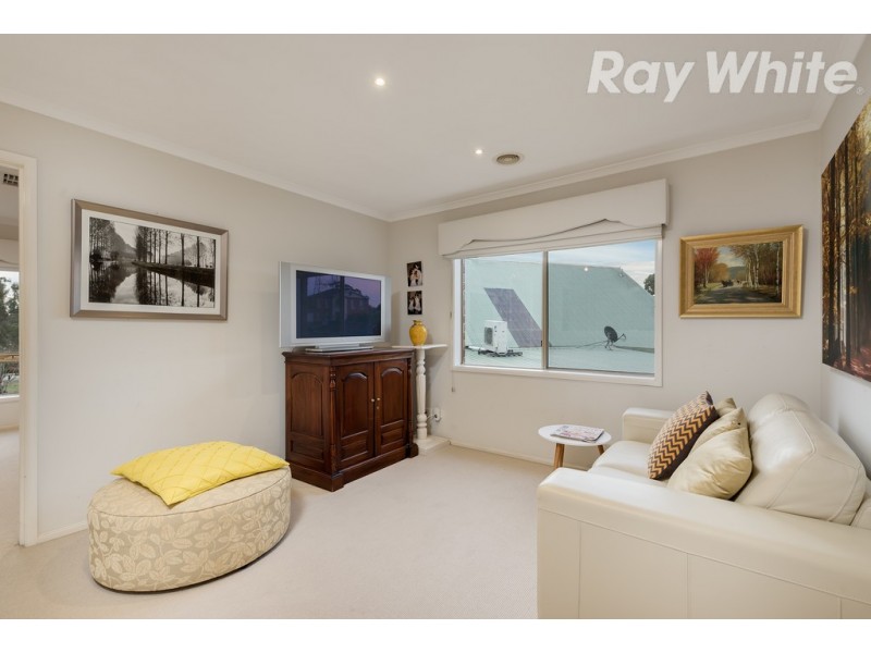 27 Tennyson Circuit, Mill Park VIC 3082