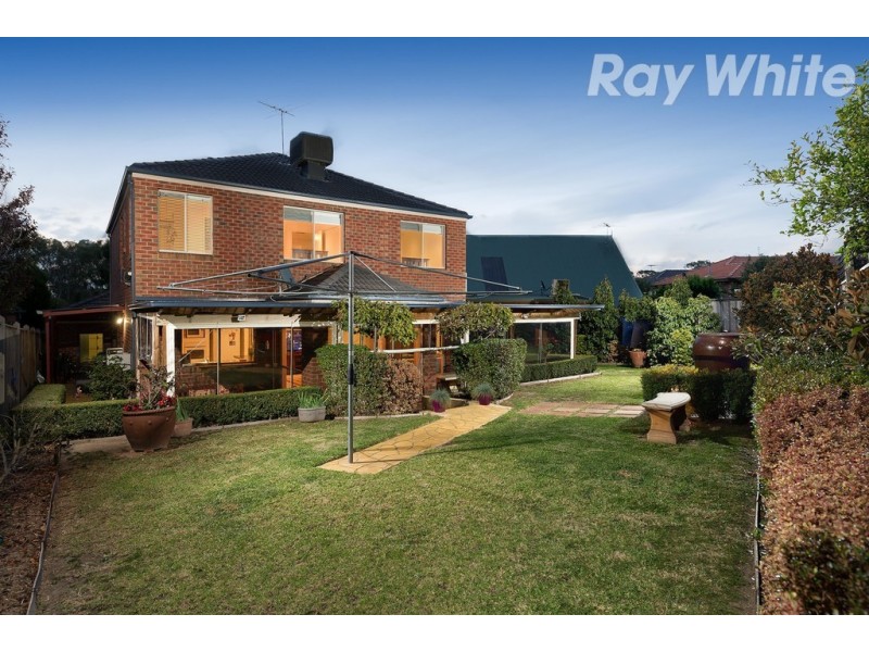27 Tennyson Circuit, Mill Park VIC 3082