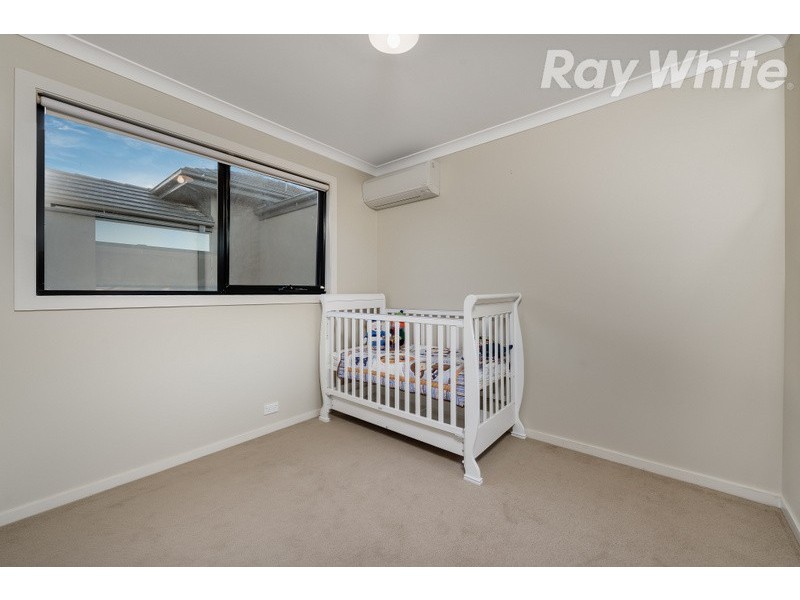 6 Saratoga Walk, Epping VIC 3076