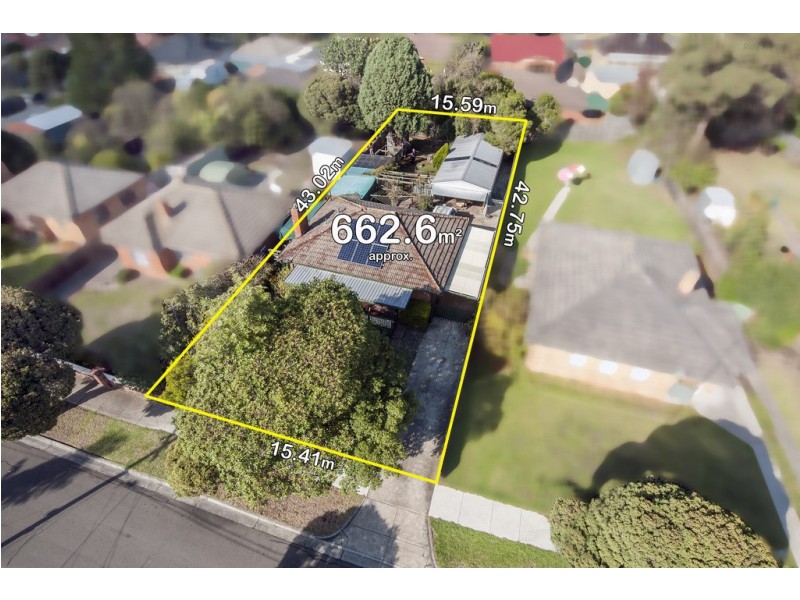 82 Whitelaw Street, Reservoir VIC 3073
