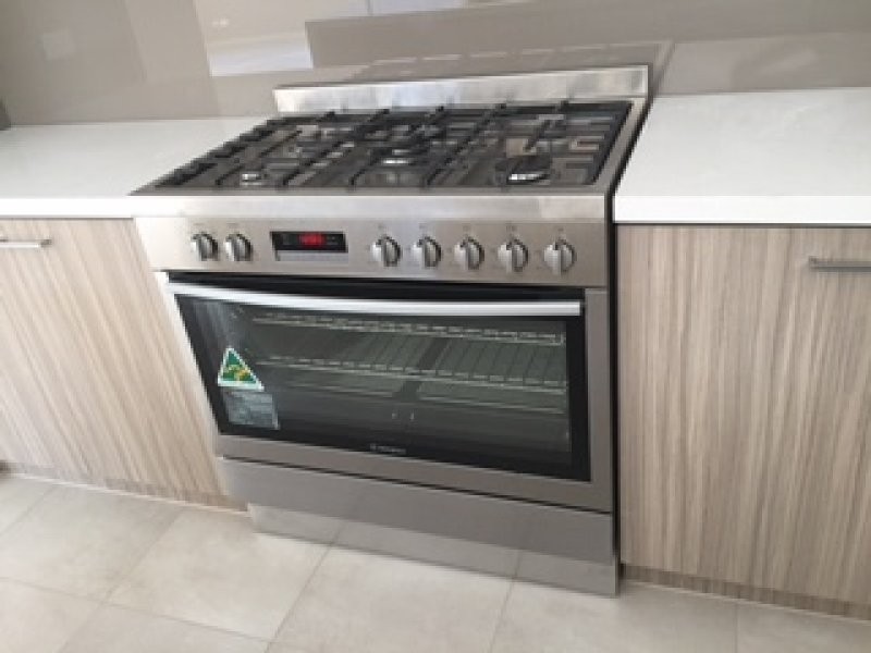 1 Dunraven Crescent, Doreen VIC 3754