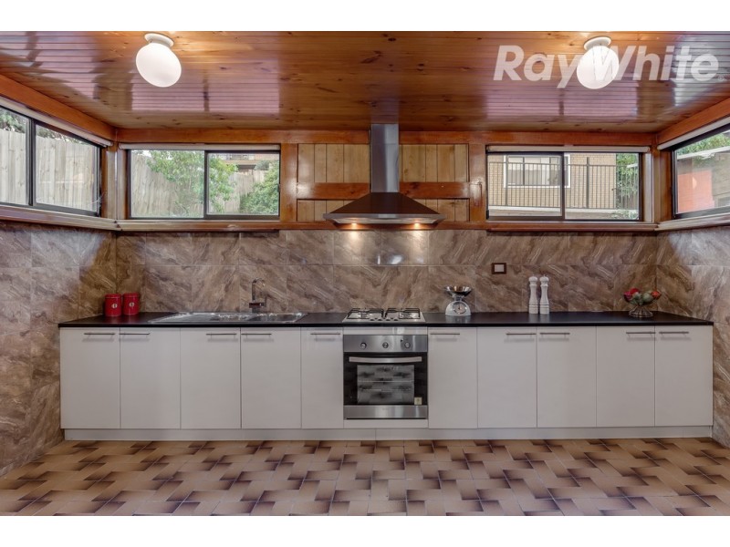 26 Keats Avenue, Kingsbury VIC 3083