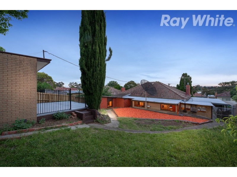 26 Keats Avenue, Kingsbury VIC 3083