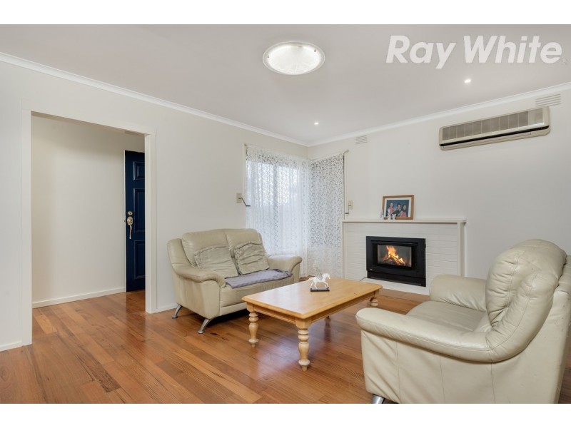 15 Stella Drive, Thomastown VIC 3074