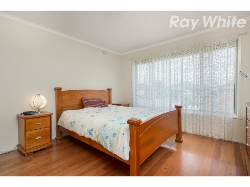 15 Stella Drive, Thomastown VIC 3074