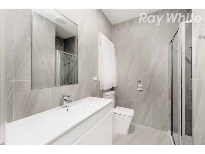 1/7 Browning Street, Kingsbury VIC 3083