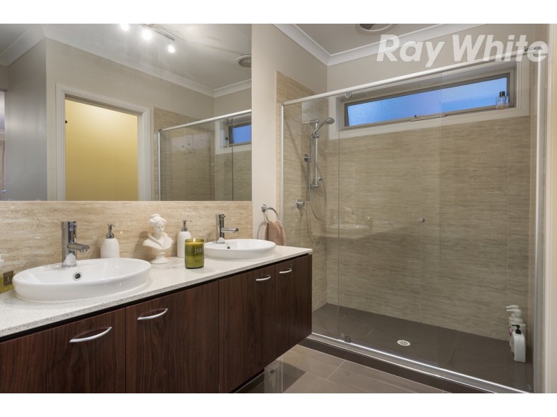 40 Midland Road, Doreen VIC 3754