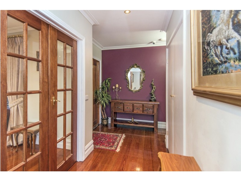 63 Caroline Drive, Templestowe Lower VIC 3107