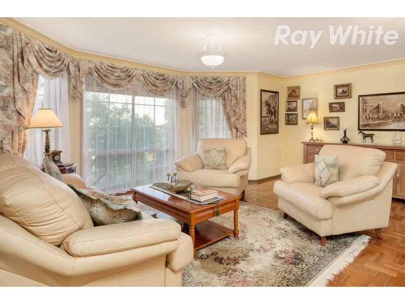 96 Edmund Rice Parade, Watsonia VIC 3087