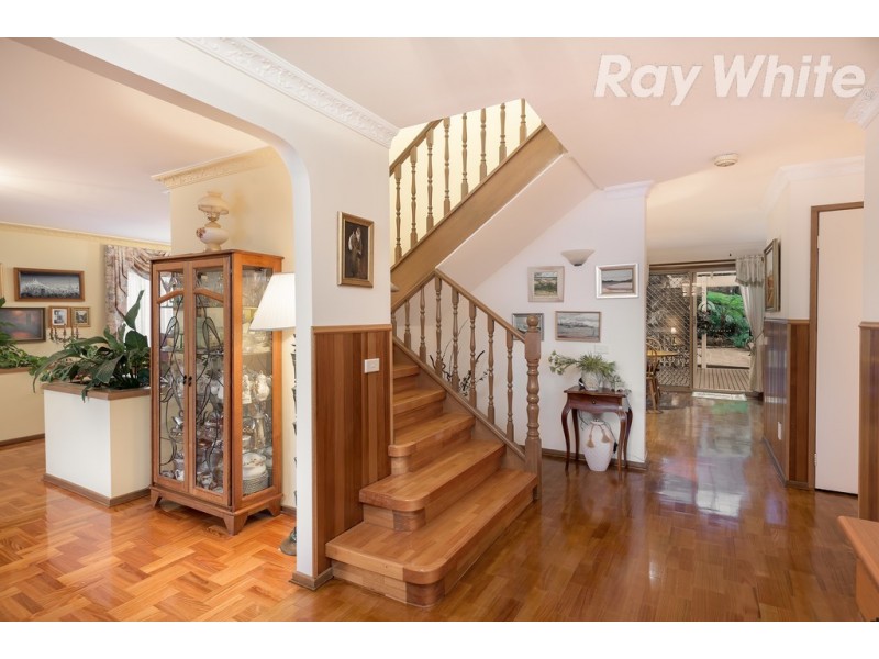 96 Edmund Rice Parade, Watsonia VIC 3087