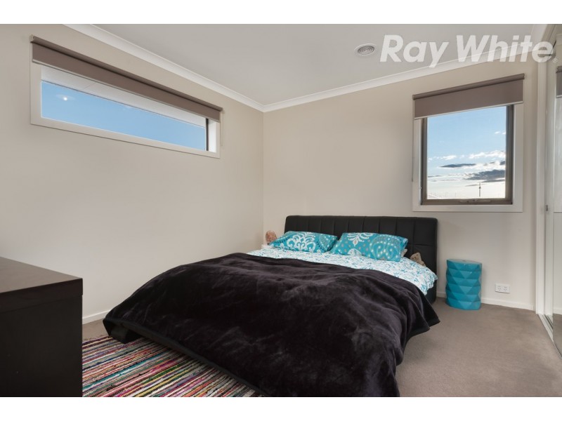 2 Barrett Place, Doreen VIC 3754