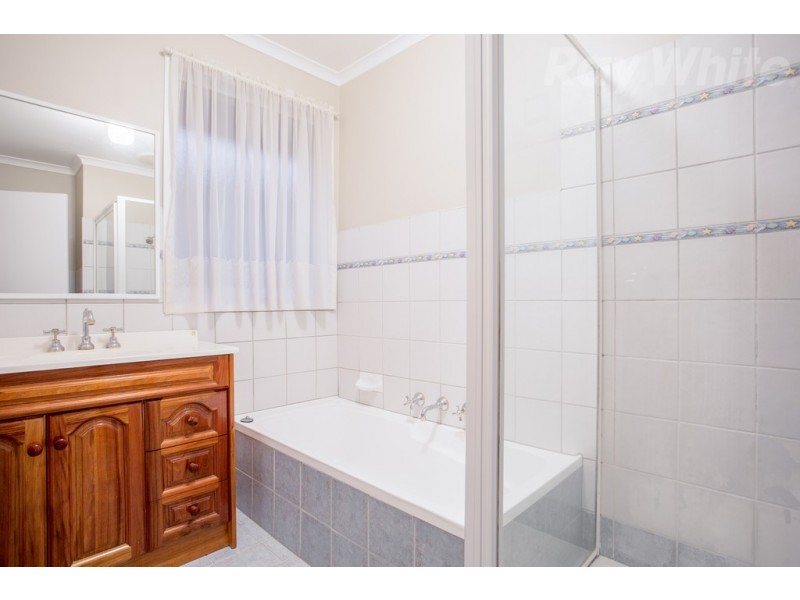 1 Beethoven Court, Bundoora VIC 3083