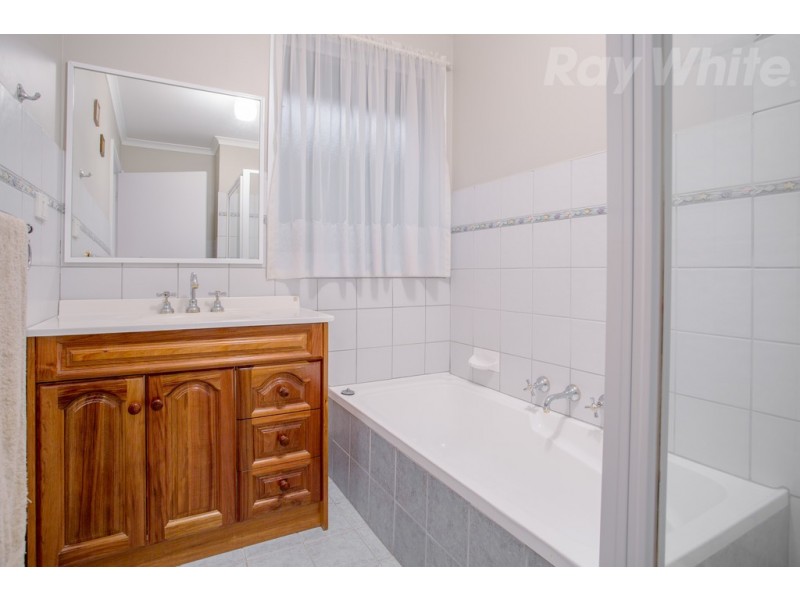 1 Beethoven Court, Bundoora VIC 3083