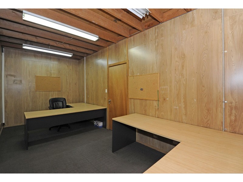 3/4 Brand Drive, Thomastown VIC 3074