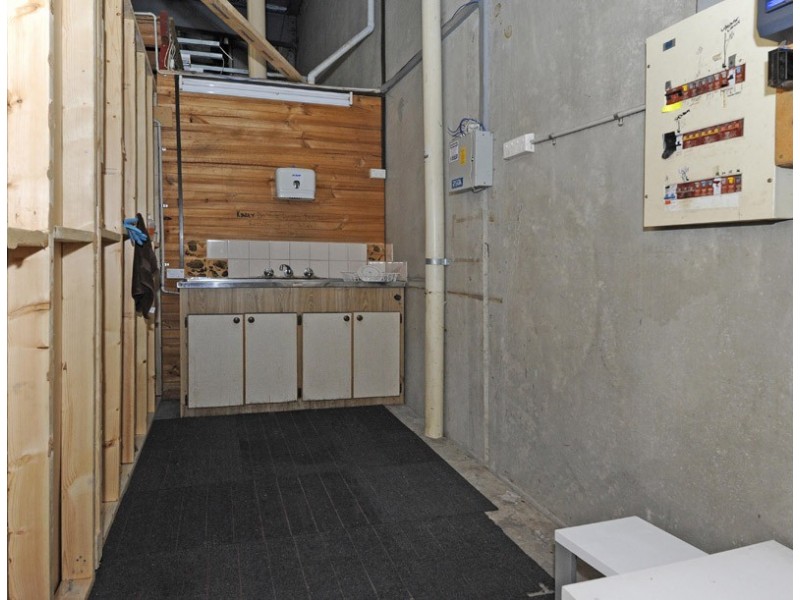 3/4 Brand Drive, Thomastown VIC 3074