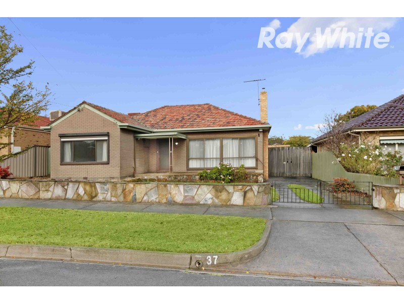 37 Fulham Grove, Reservoir VIC 3073