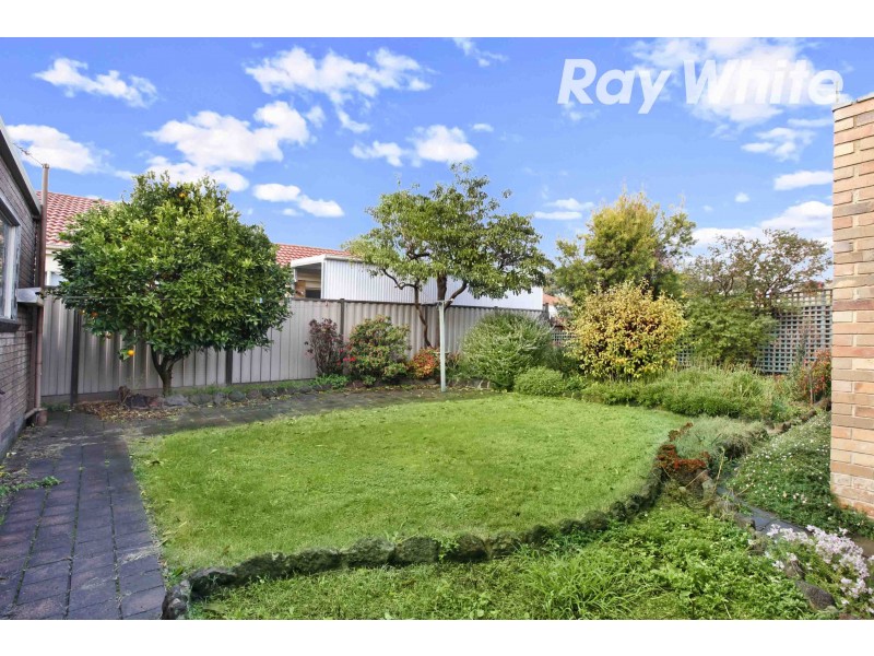 37 Fulham Grove, Reservoir VIC 3073