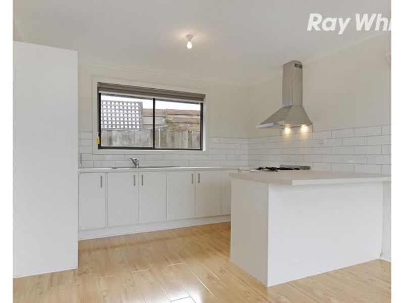 4/18 Powell Street, Reservoir VIC 3073