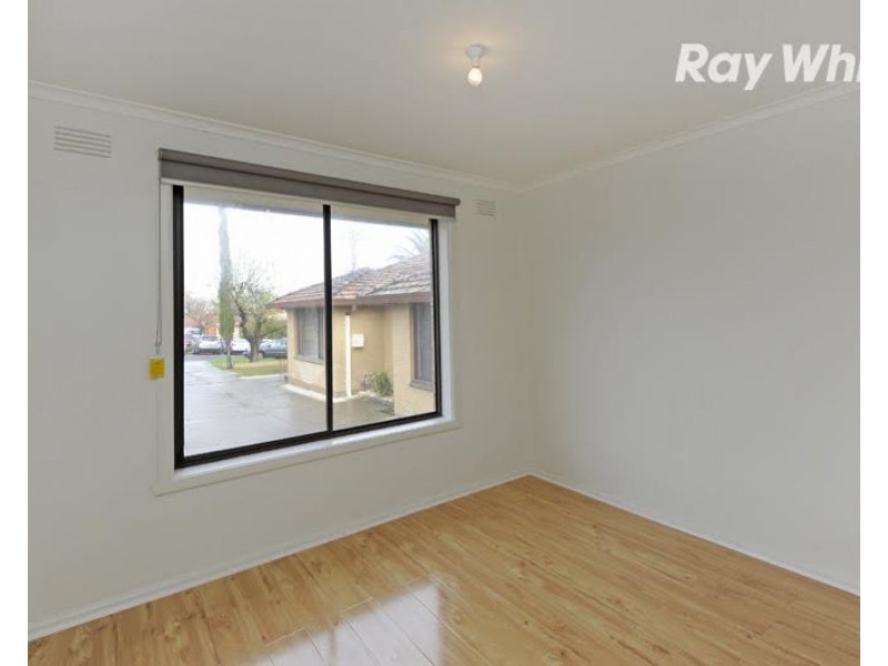 4/18 Powell Street, Reservoir VIC 3073