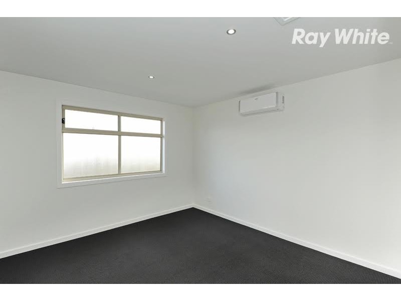 2/16 Grimwade Street, Reservoir VIC 3073