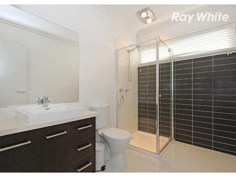 1/34 Dunne Street, Kingsbury VIC 3083