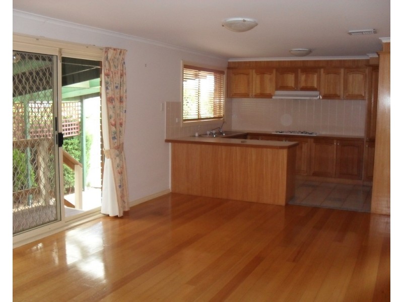 2 Bremner Court, Mill Park VIC 3082