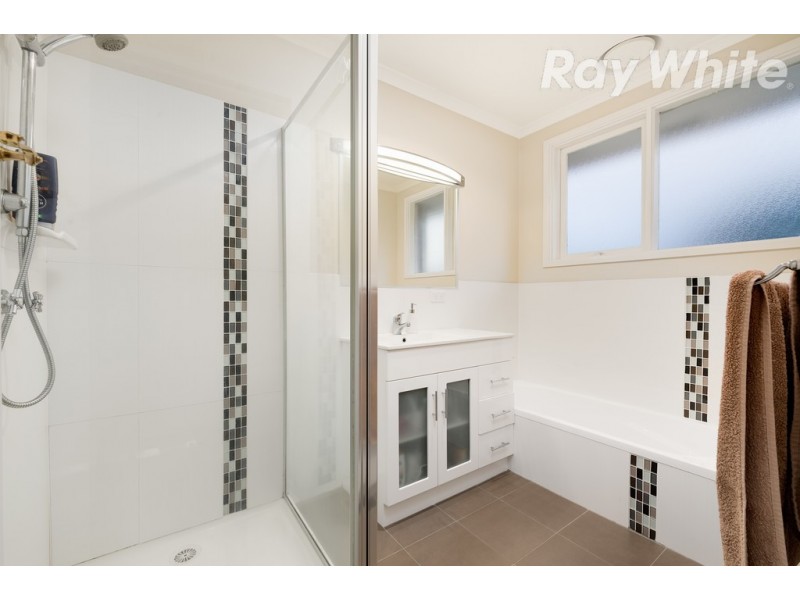 10 Cherrywood Court, Bundoora VIC 3083