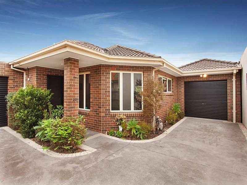 13 Henry Street, Keilor East VIC 3033