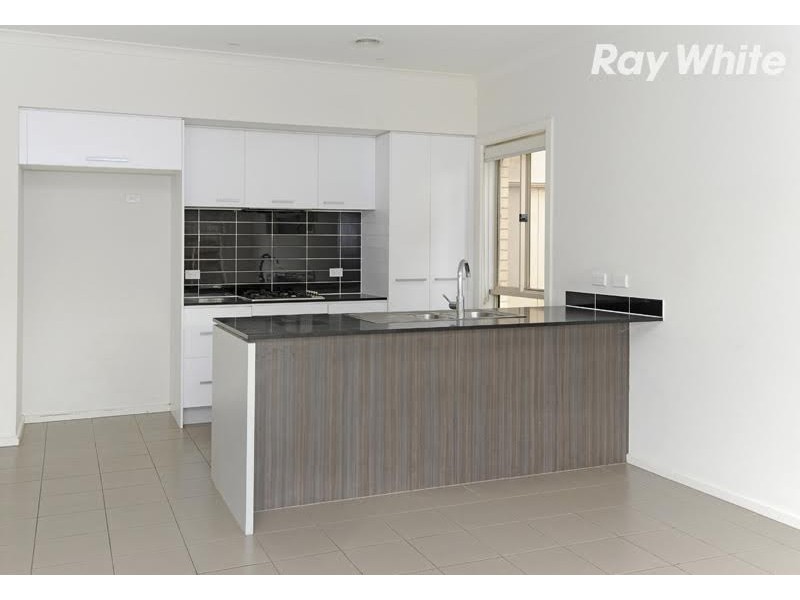 7 Amphion Street, Epping VIC 3076