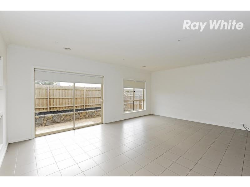 7 Amphion Street, Epping VIC 3076