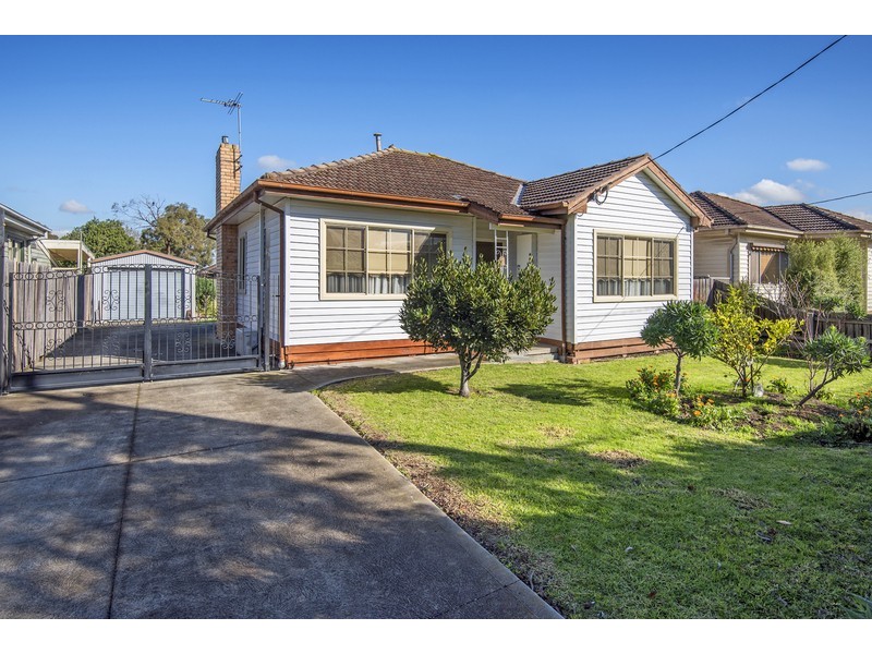 7 Highland Street, Kingsbury VIC 3083