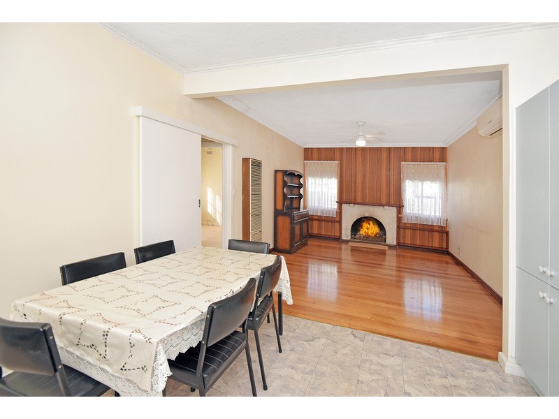 7 Highland Street, Kingsbury VIC 3083