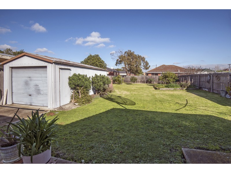 7 Highland Street, Kingsbury VIC 3083