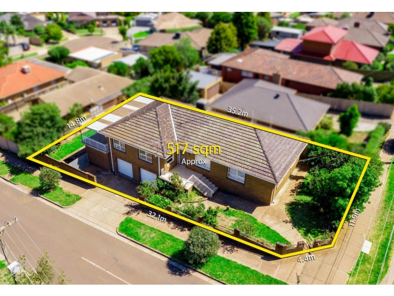 15 Luton Way, Bundoora VIC 3083