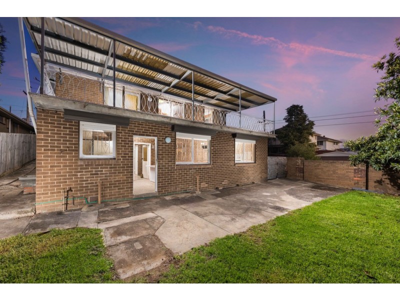 15 Luton Way, Bundoora VIC 3083