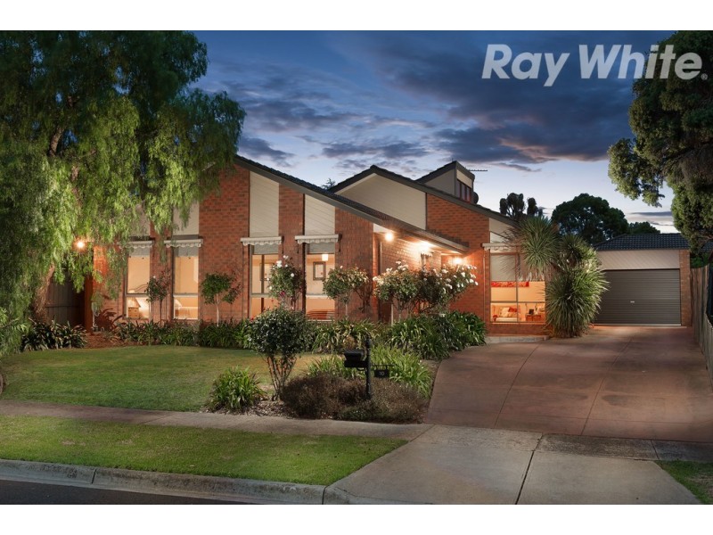 10 Doubell Court, Mill Park VIC 3082